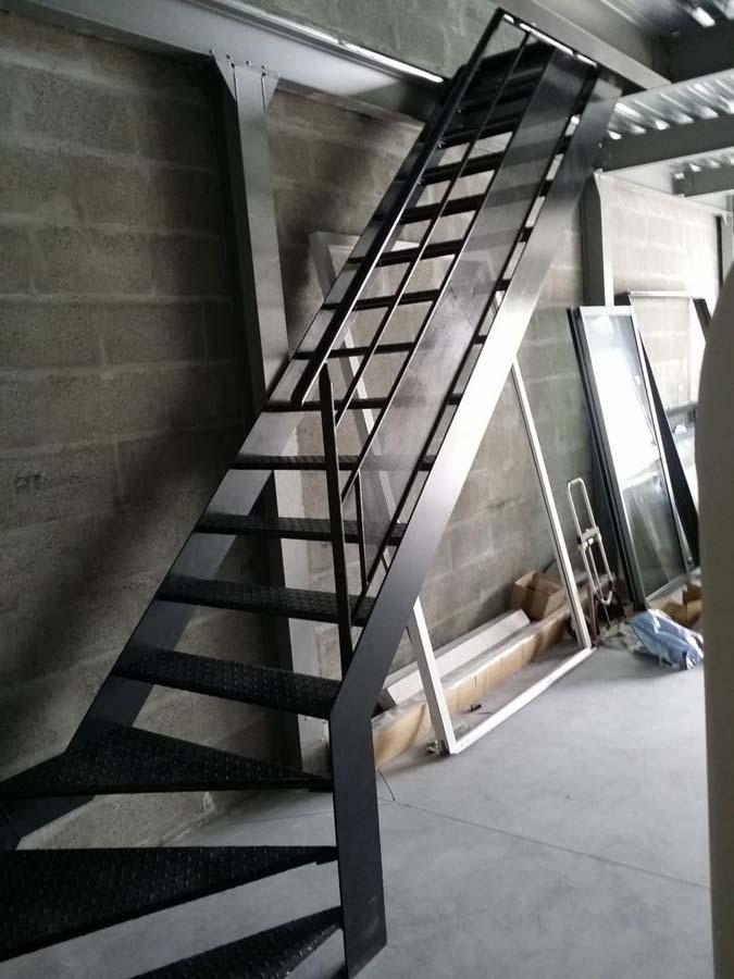 Escaliers métalliques sur mesure La Tremblade