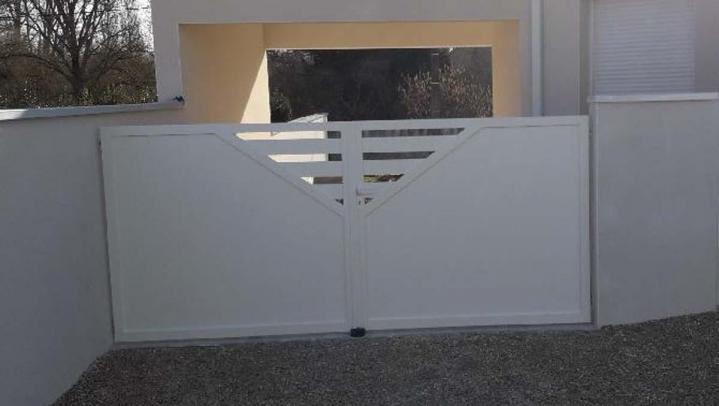 Portails métalliques sur mesure La Tremblade