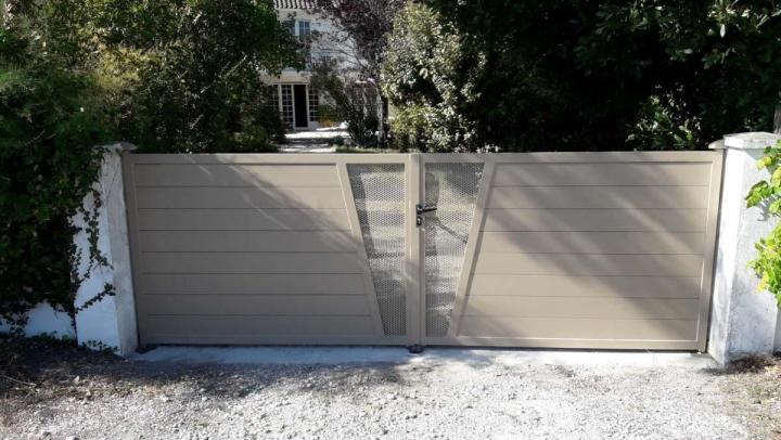 Fabrication de portails métalliques sur mesure La Tremblade